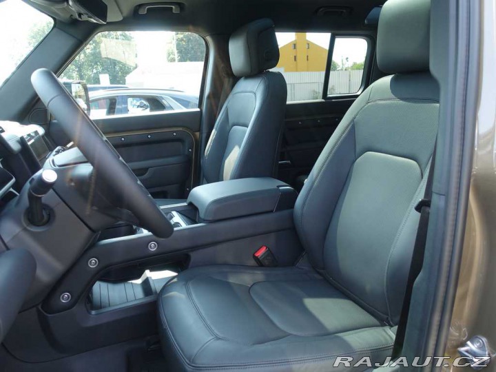 Land Rover Defender 110 3,0 X-Dynamic HSE D25 2025