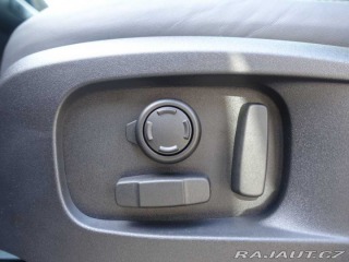 Land Rover Defender 110 3,0 X-Dynamic HSE D25 2025