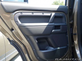 Land Rover Defender 110 3,0 X-Dynamic HSE D25 2025