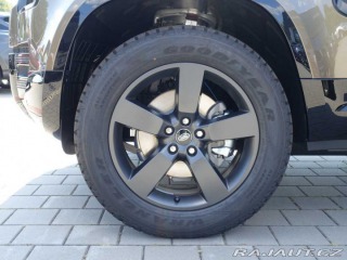Land Rover Defender 110 3,0 X-Dynamic HSE D25 2025