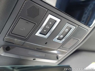 Land Rover Defender 110 3,0 X-Dynamic HSE D25 2025