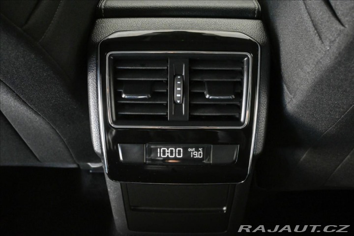 Škoda Superb 2,0 TDI 140 kW DSG NAVI Z 2020