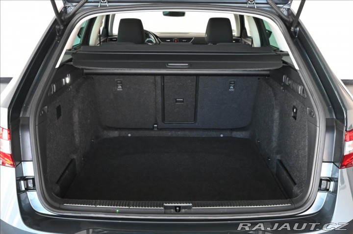 Škoda Superb 2,0 TDI 140 kW DSG NAVI Z 2020