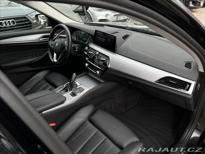 BMW 5 530d xDrive Sport line 2019