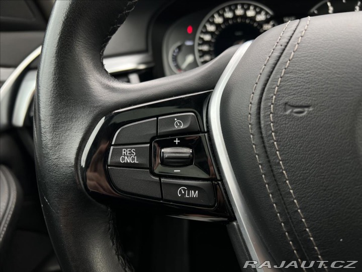 BMW 5 530d xDrive Sport line 2019