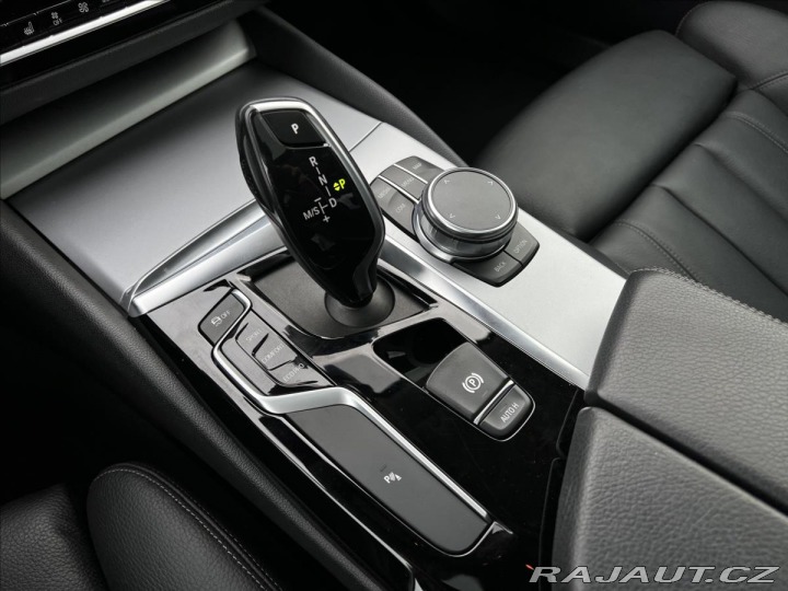 BMW 5 530d xDrive Sport line 2019