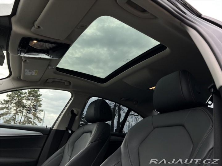 BMW 5 530d xDrive Sport line 2019