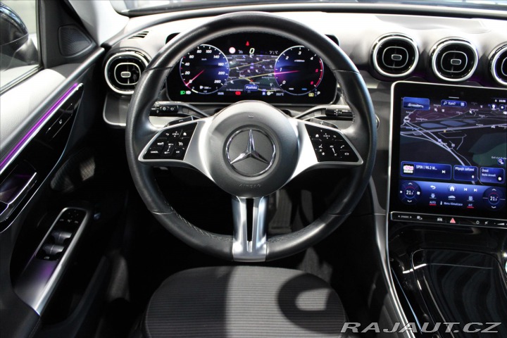 Mercedes-Benz C 220d 9G Panorama / Tažné 2023