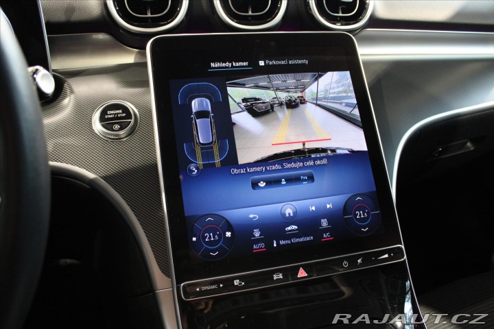 Mercedes-Benz C 220d 9G Panorama / Tažné 2023