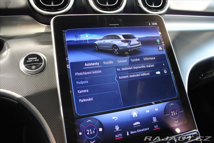 Mercedes-Benz C 220d 9G Panorama / Tažné 2023