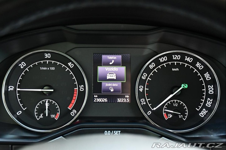 Škoda Superb 2.0TDi 140kW STYLE DSG 4X 2015