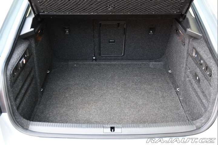 Škoda Superb 2.0TDi 140kW STYLE DSG 4X 2015