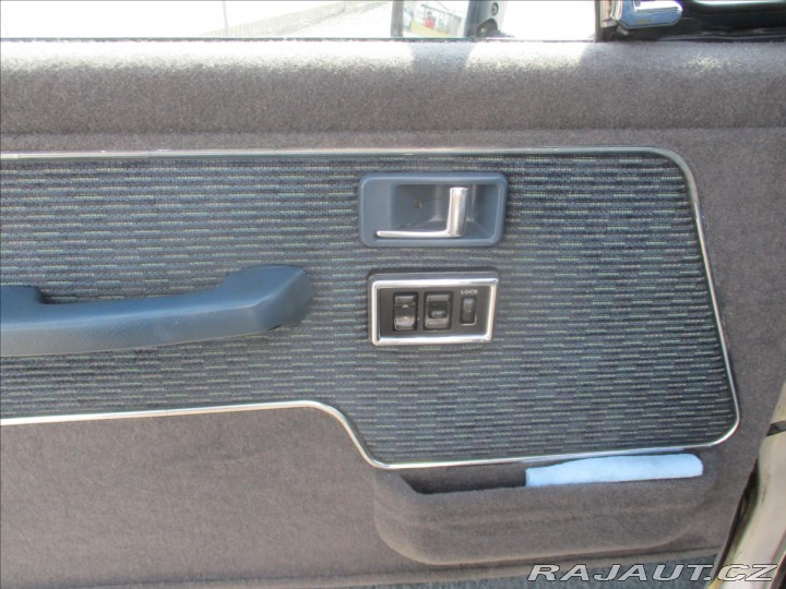 Mitsubishi Pajero 2,5 TD 70w DAKAR 1990
