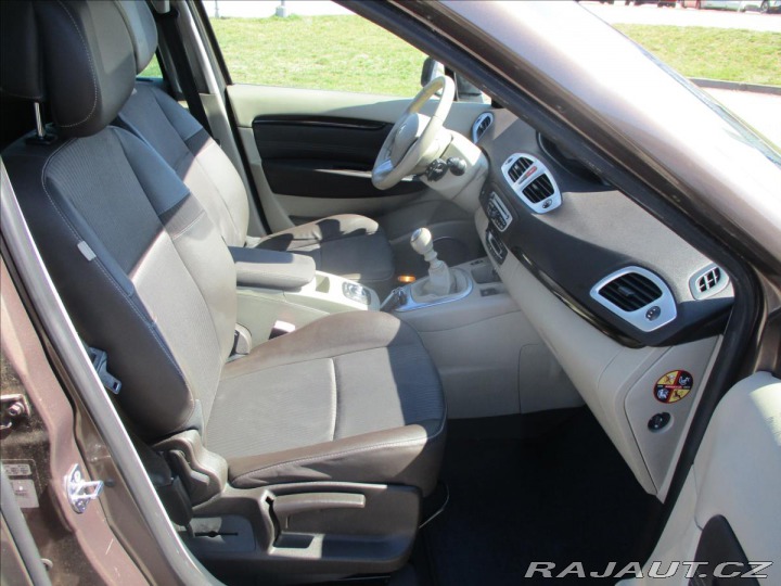 Renault Grand Scénic 1,4 TCE Expression 7míst 2009