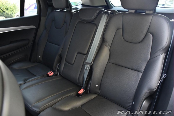 Volvo XC90 B5 AWD REZERVACE 2021