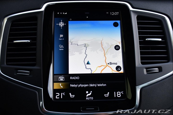 Volvo XC90 B5 AWD REZERVACE 2021