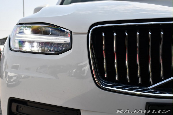 Volvo XC90 B5 AWD REZERVACE 2021