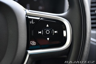 Volvo XC90 B5 AWD REZERVACE 2021