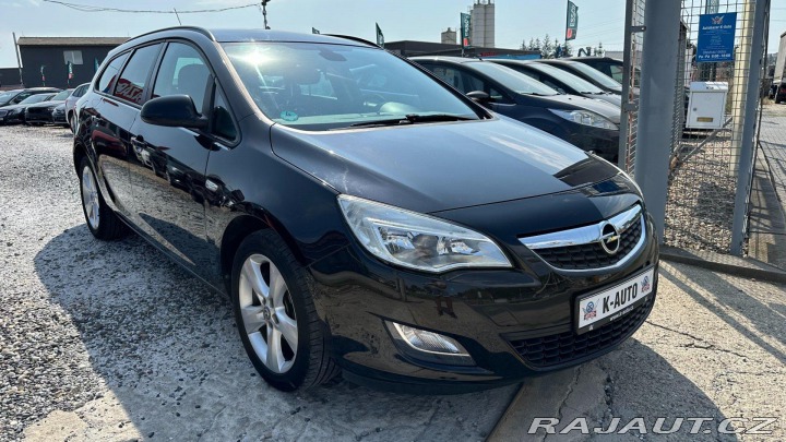 Opel Astra 1.4T 88kW *ALU*Tempomat*1 2011