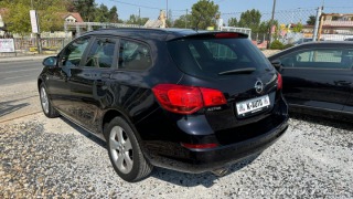 Opel Astra 1.4T 88kW *ALU*Tempomat*1 2011