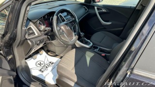 Opel Astra 1.4T 88kW *ALU*Tempomat*1 2011