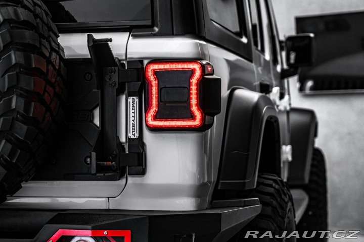 Jeep Wrangler 3,6 V6 35 pneu 1800