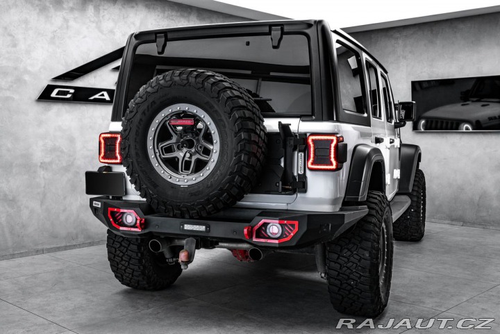 Jeep Wrangler 3,6 V6 35 pneu 1800