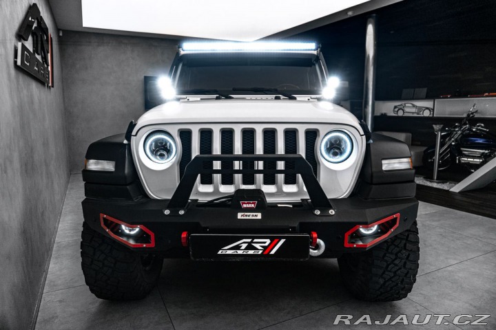 Jeep Wrangler 3,6 V6 35 pneu 1800