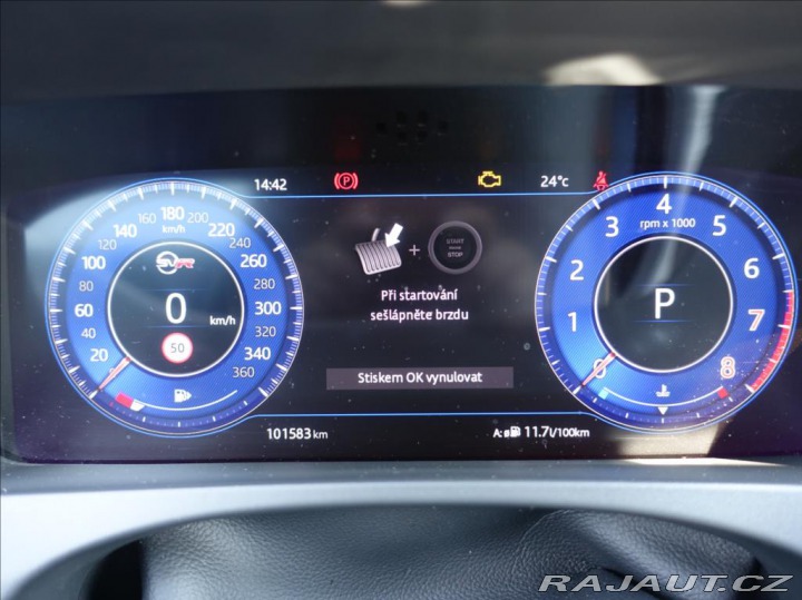 Jaguar F-Pace 5,0 SVR, 550HP,1.Maj,ČR,D 2019