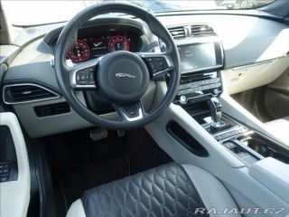 Jaguar F-Pace 5,0 SVR, 550HP,1.Maj,ČR,D 2019