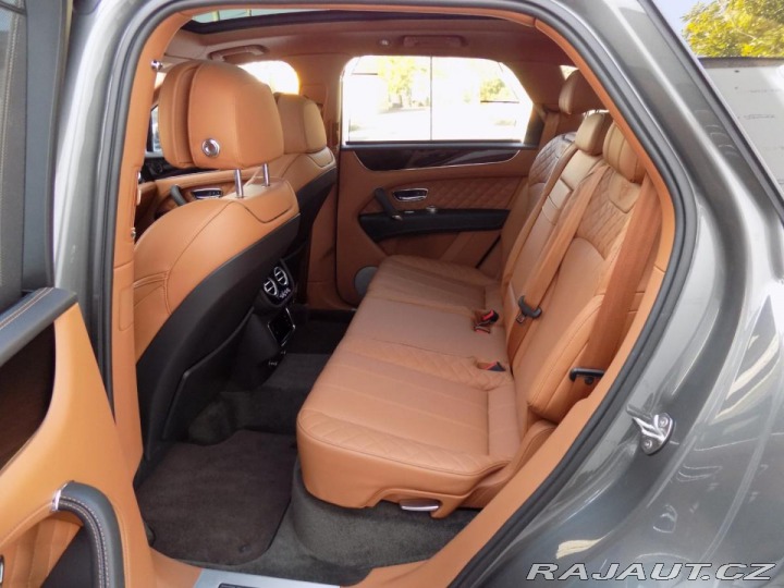 Bentley Bentayga V12/4WD/Night Vision/PANO 2018