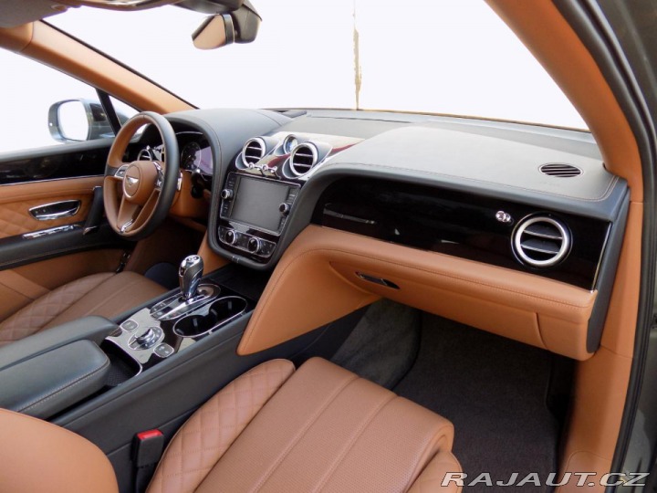 Bentley Bentayga V12/4WD/Night Vision/PANO 2018