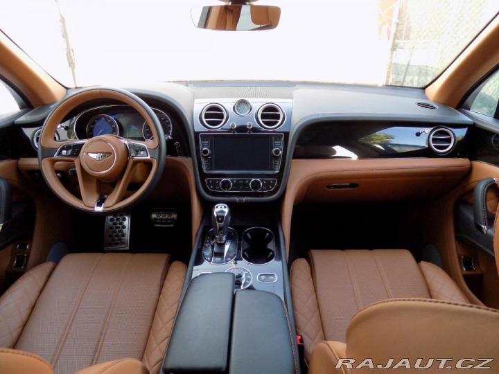 Bentley Bentayga V12/4WD/Night Vision/PANO 2018