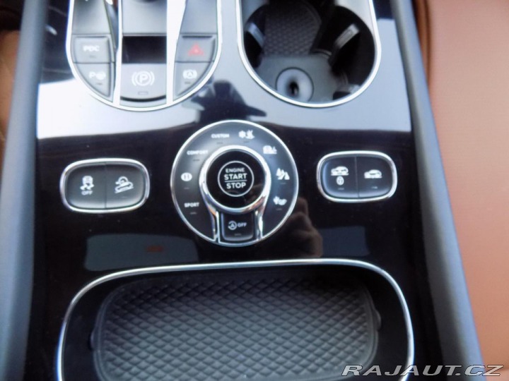Bentley Bentayga V12/4WD/Night Vision/PANO 2018