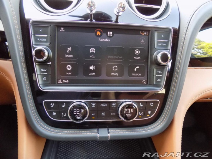Bentley Bentayga V12/4WD/Night Vision/PANO 2018