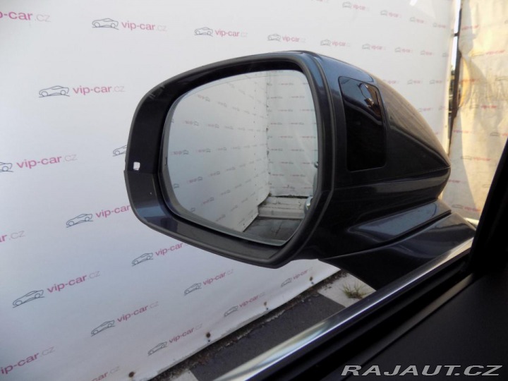 Bentley Bentayga V12/4WD/Night Vision/PANO 2018