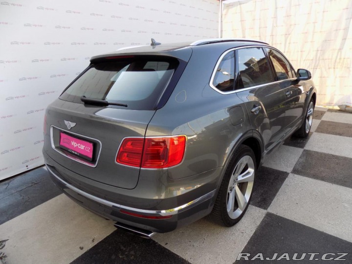 Bentley Bentayga V12/4WD/Night Vision/PANO 2018