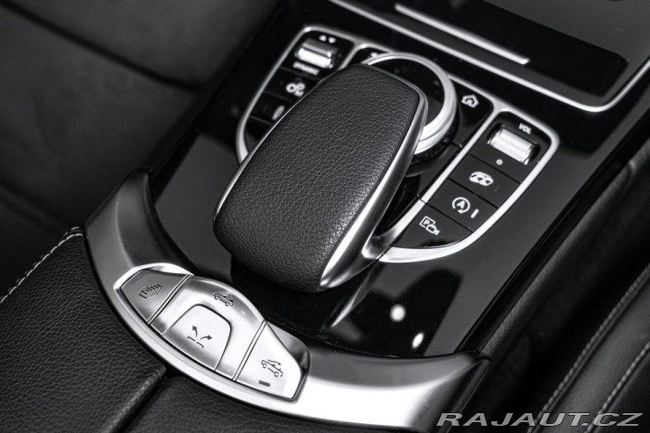 Mercedes-Benz C cabrio Mercedes- 63 S 2019