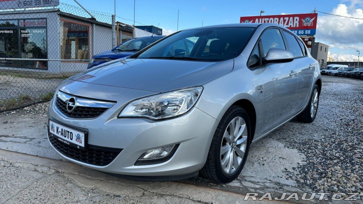 Opel Astra 1.4T 103kW *ALU*Tempomat* 2012
