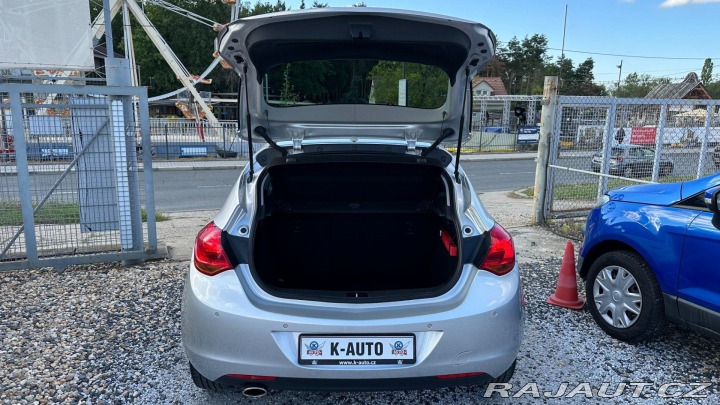 Opel Astra 1.4T 103kW *ALU*Tempomat* 2012