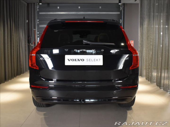 Volvo XC90 2,0 B6 AWD Plus Dark Vzdu 2023