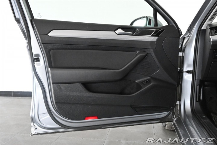 Volkswagen Passat 2,0 TDi 147kW DSG 4Motion 2021