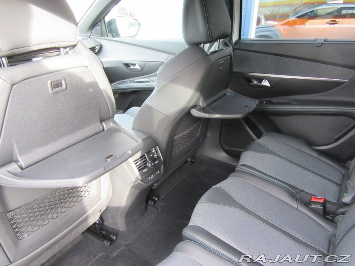 Peugeot 5008 ALLURE PACK 1.5 BlueHDi 1 2024