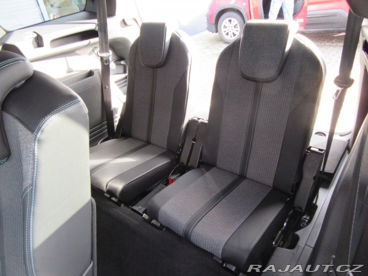 Peugeot 5008 ALLURE PACK 1.5 BlueHDi 1 2024
