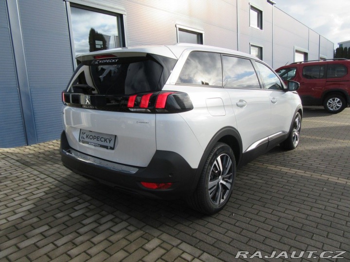 Peugeot 5008 ALLURE PACK 1.5 BlueHDi 1 2024
