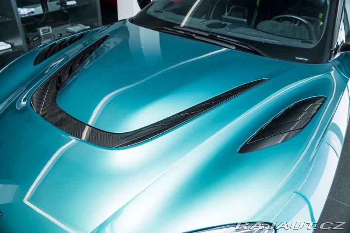 Aston Martin DBS 770 Ultimate Coupe/One of 1800