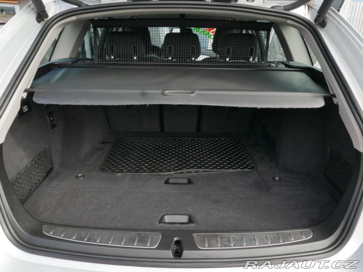BMW 3 320d xDrive 135kW REZERVA 2013