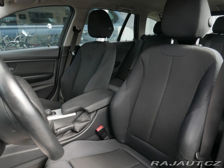 BMW 3 320d xDrive 135kW REZERVA 2013
