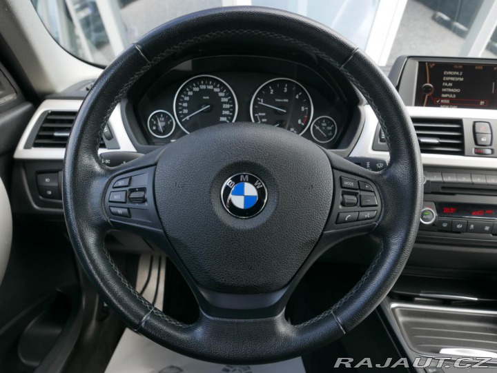 BMW 3 320d xDrive 135kW REZERVA 2013