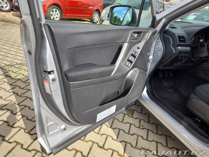 Subaru Forester 4×4 2,0i 110 KW AC STK 2013